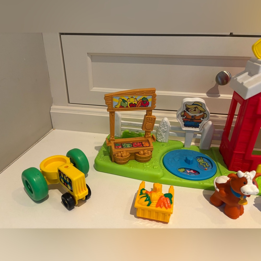 Little People Farm Set - Picture 2 of 4